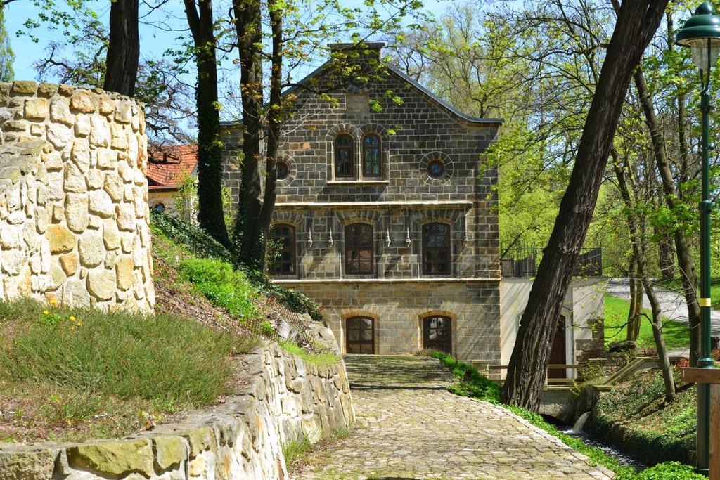 Pension U Hastrmana Prague Exterior photo